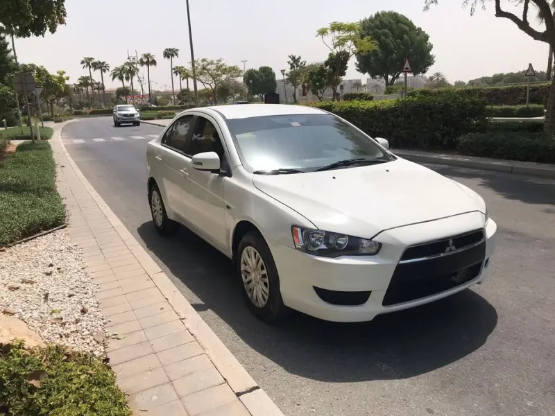 2016 ميتسوبيشي لانسر in Dubai