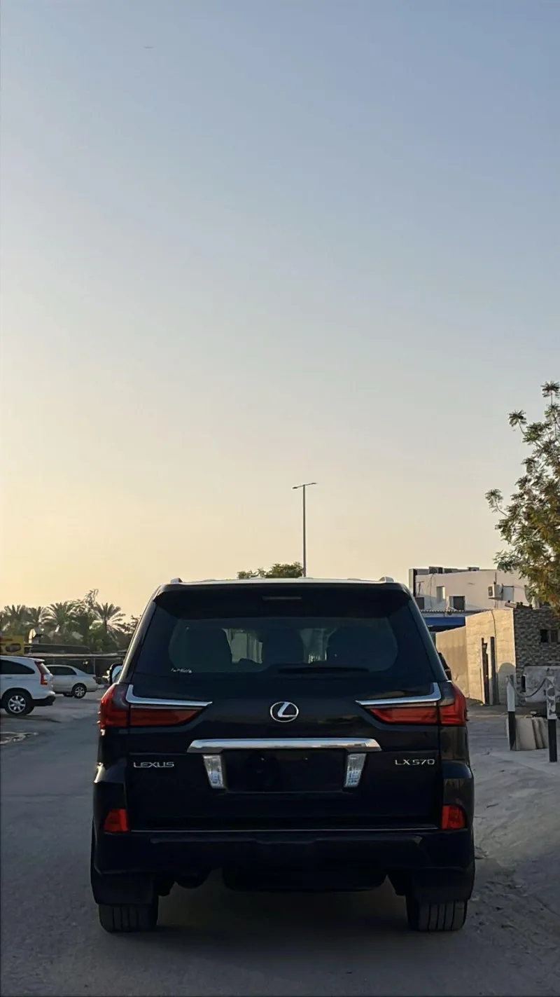 2016 Lexus LX 570 in Dubai