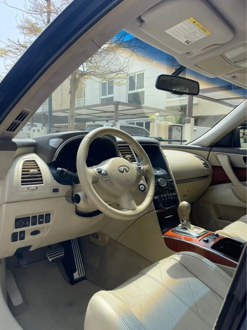 2014 Infiniti QX60 in Dubai