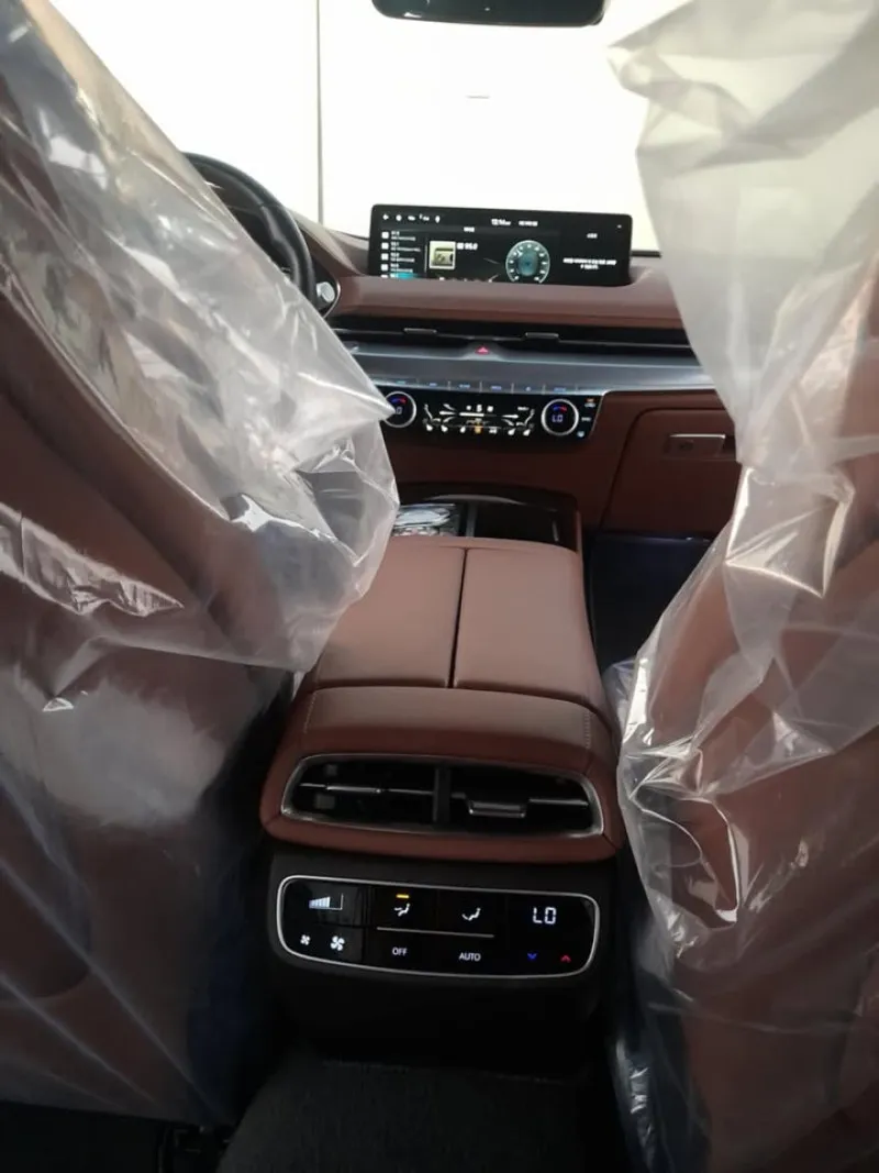 2023 Genesis G80 in Dubai
