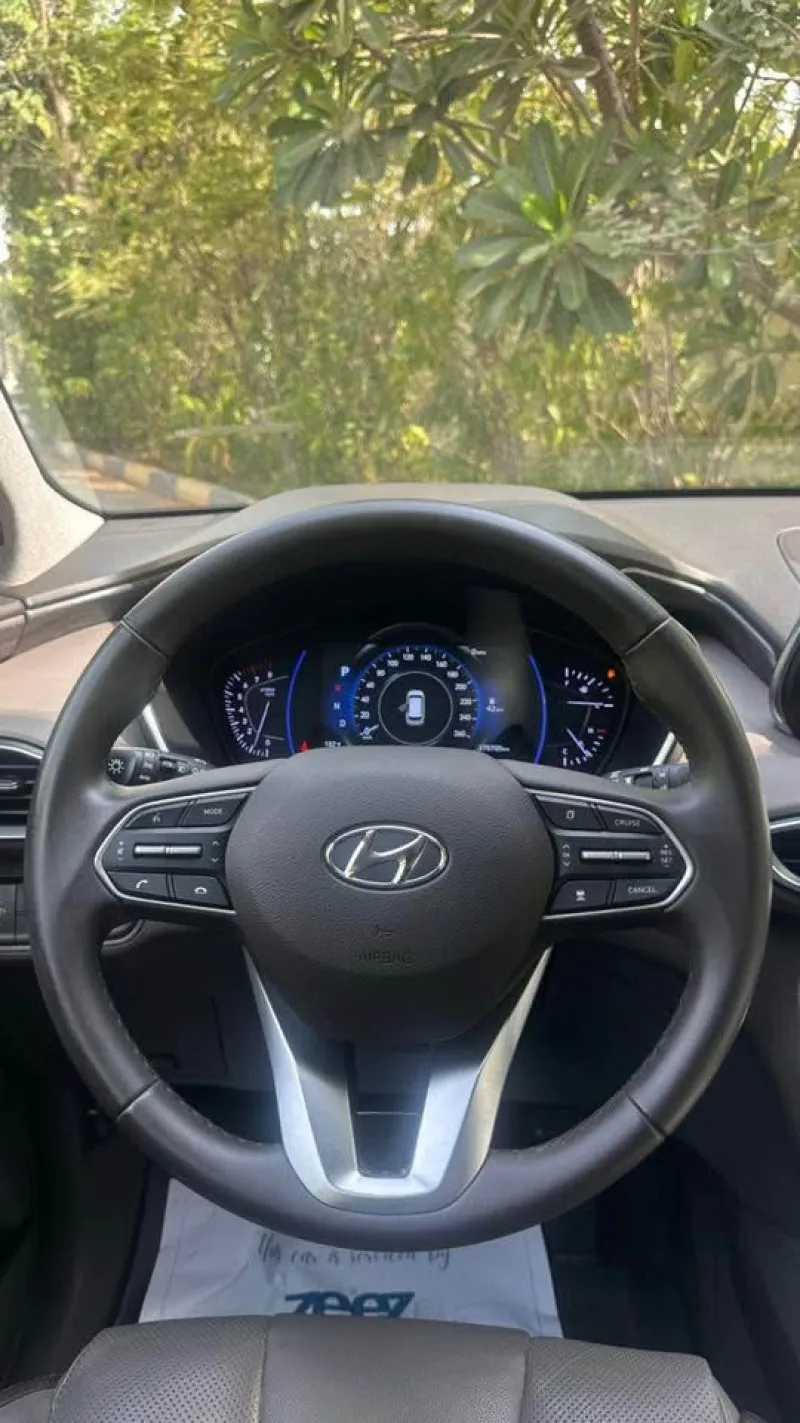2020 Hyundai Santa Fe in Dubai
