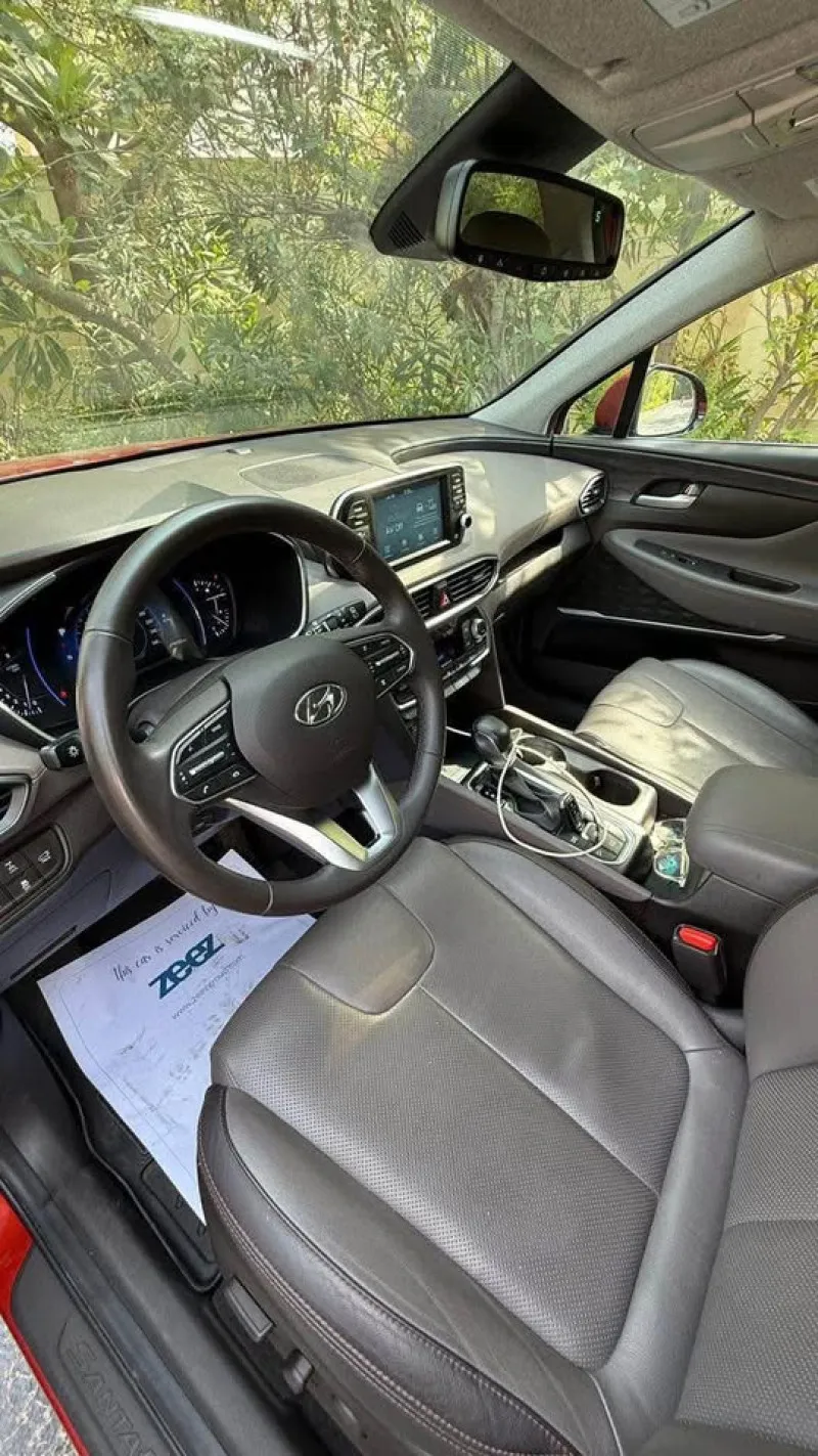 2020 Hyundai Santa Fe in Dubai