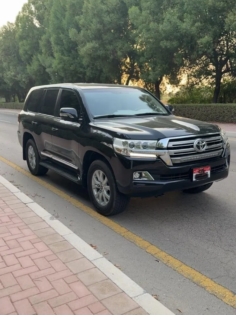 2018 Toyota Land Cruiser in Dubai