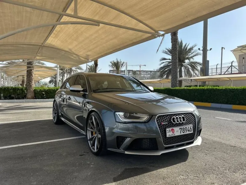 2014 Audi RS4 in Dubai