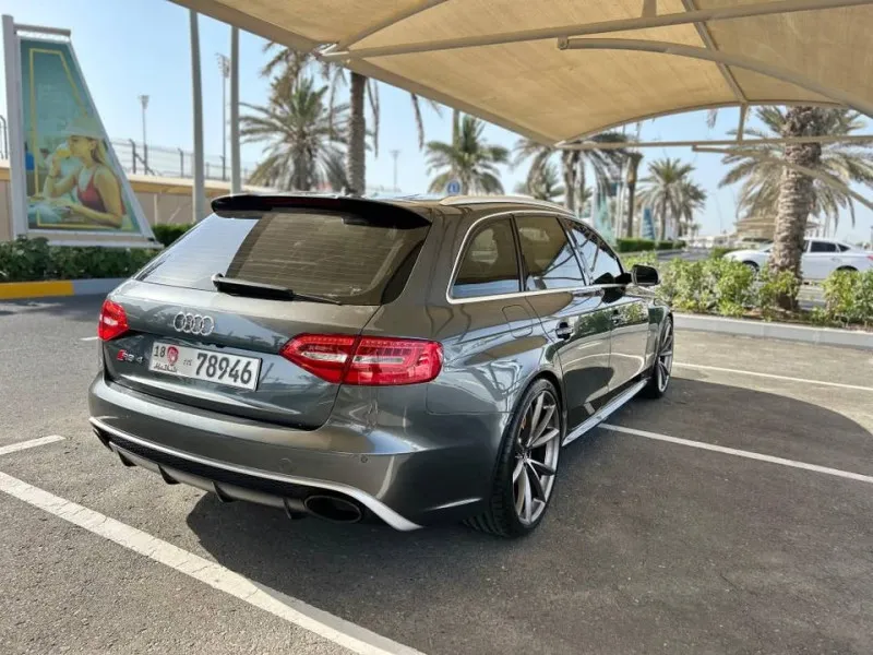 2014 Audi RS4 in Dubai