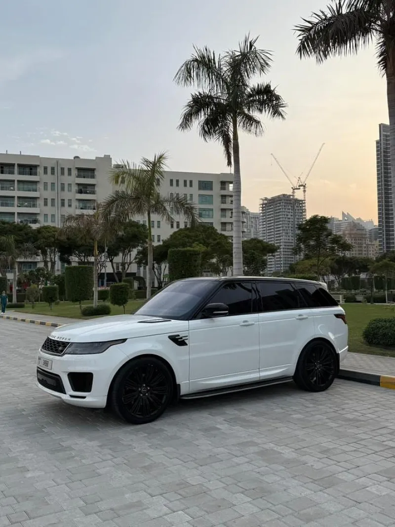 2019 Land Rover Range Rover Sport in Dubai