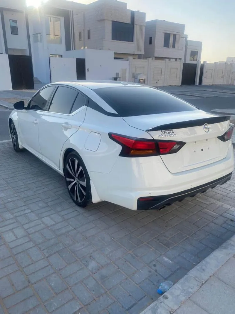 2020 Nissan Altima in Dubai