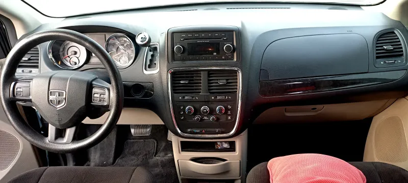 2014 Dodge Grand Caravan in Dubai