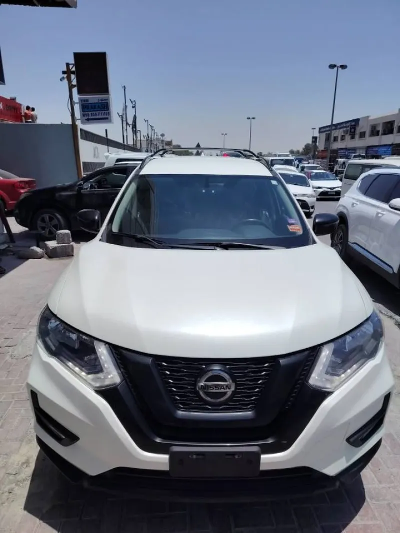 2018 Nissan Rogue in Dubai