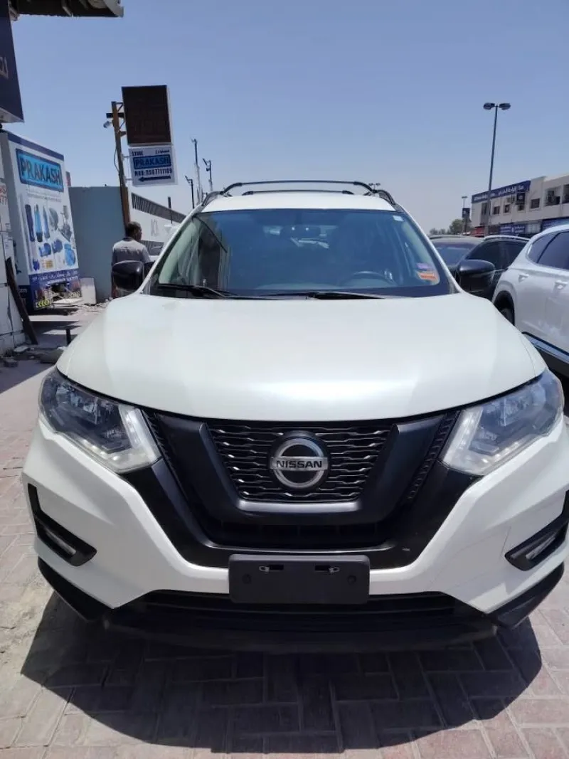 2018 Nissan Rogue in Dubai