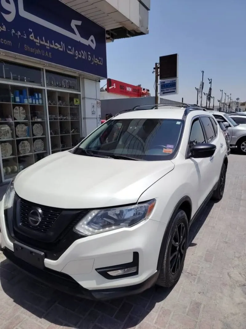 2018 Nissan Rogue in Dubai