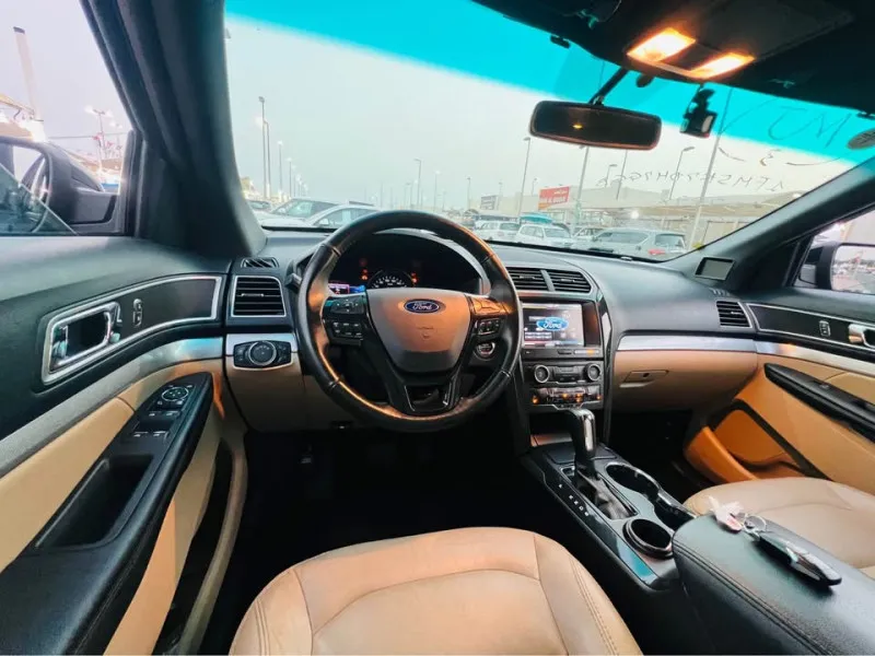 2016 Ford Explorer in Dubai