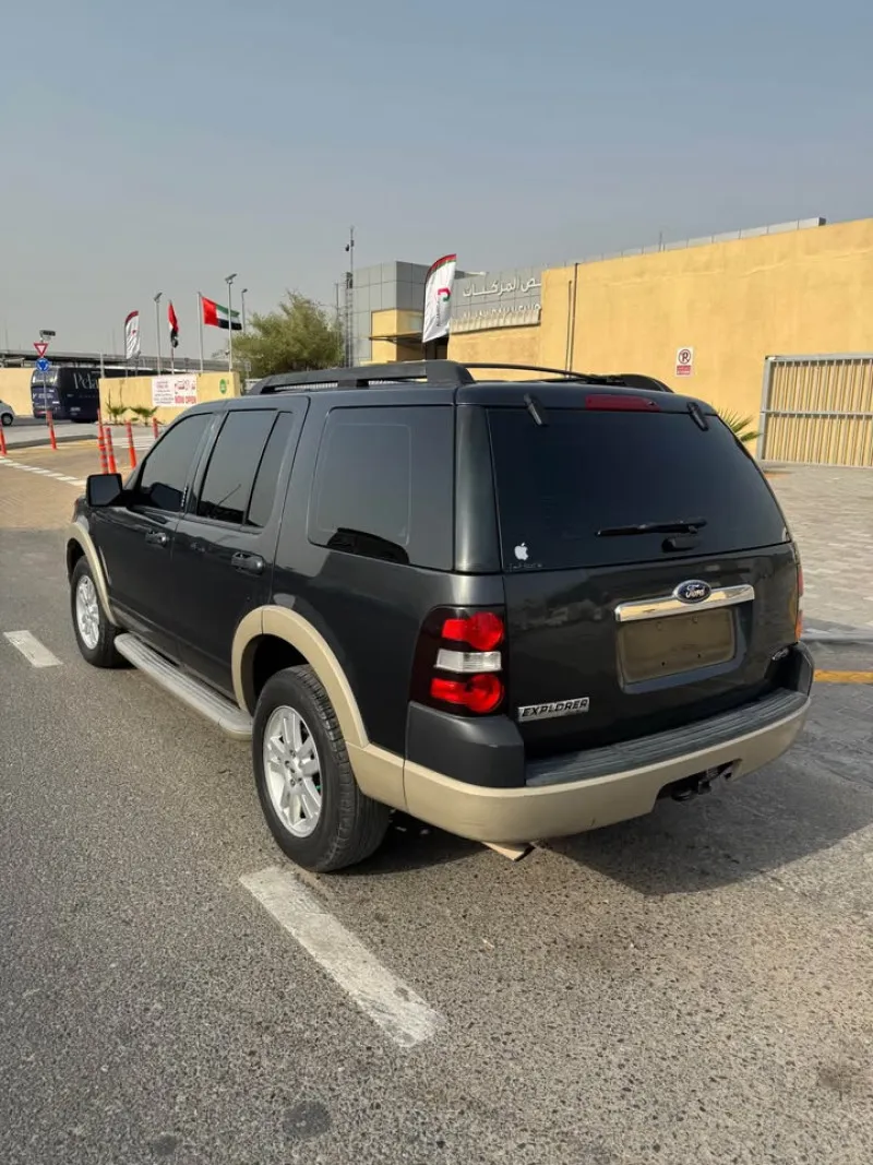 2010 Ford Explorer in Dubai